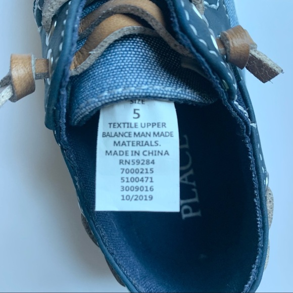 New - Baby boy boat shoes, size 5. ‘Sperry’ type slip on shoe in navy and denim. - Picture 6 of 8